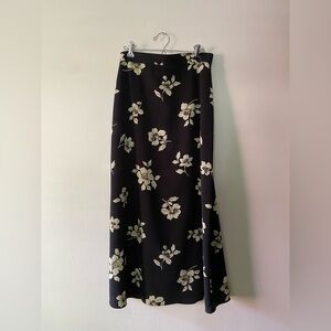 VTG 1990s My Michelle Black & White Floral Midi Skirt Grunge Fairy Feminine 11